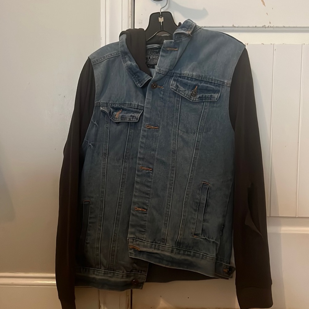 Jean jacket with hood
